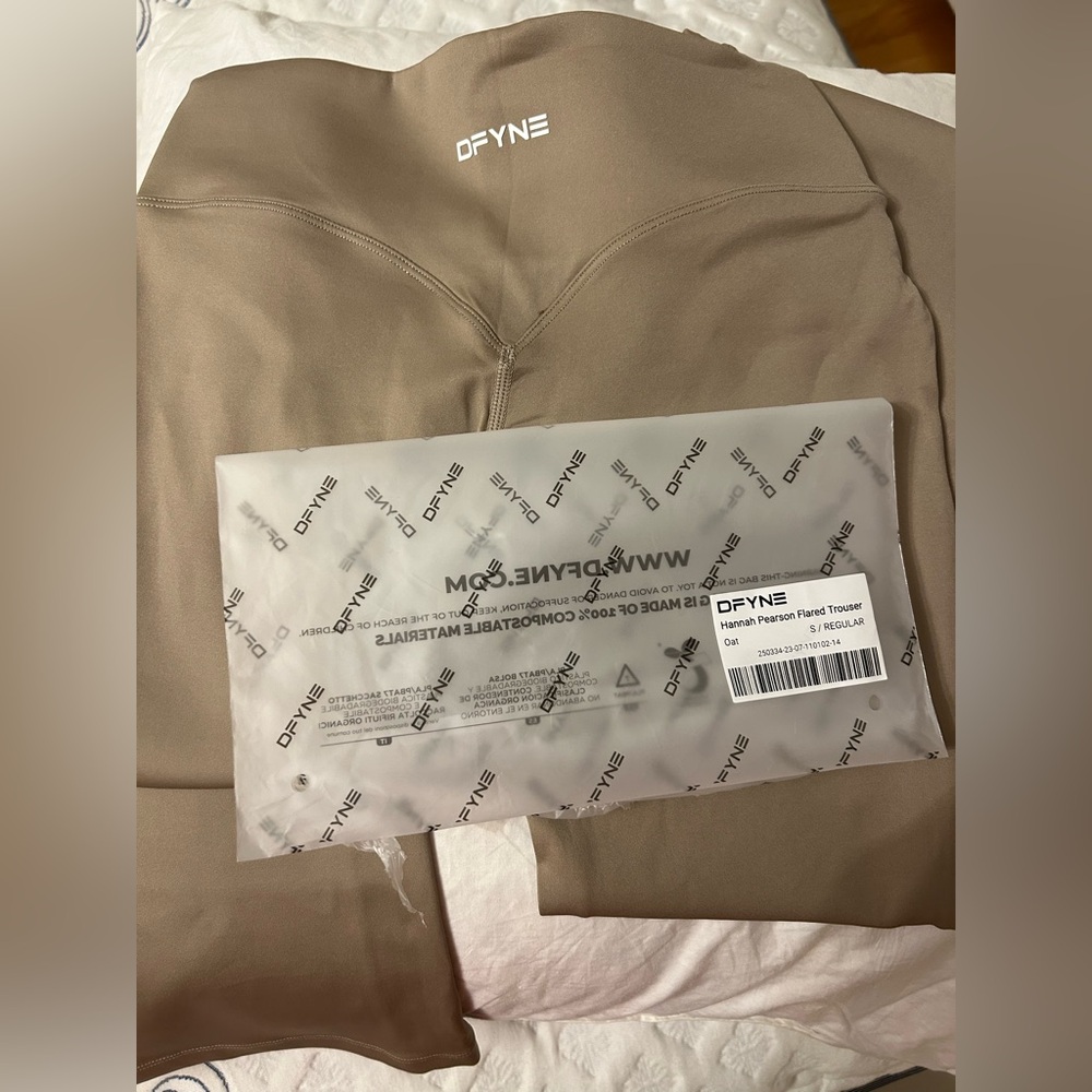 Dfyne Hannah Pearson flared leggings